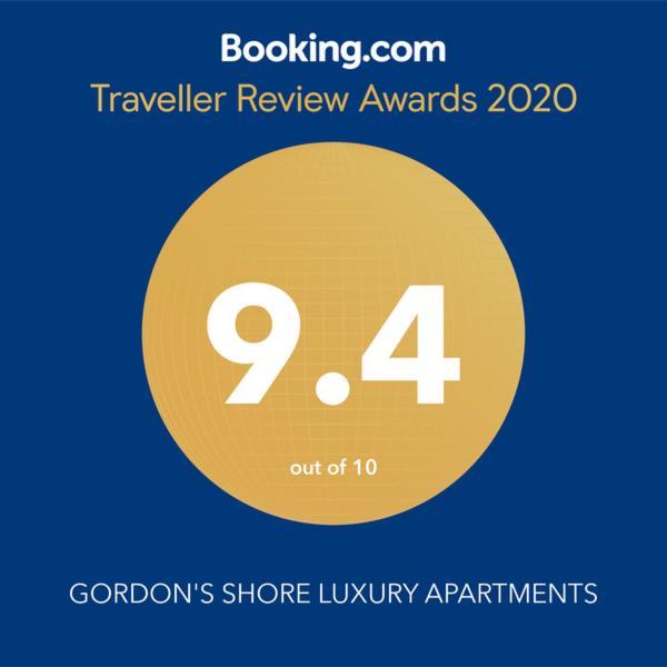 Gordon's Shore Luxury - Solar Powered